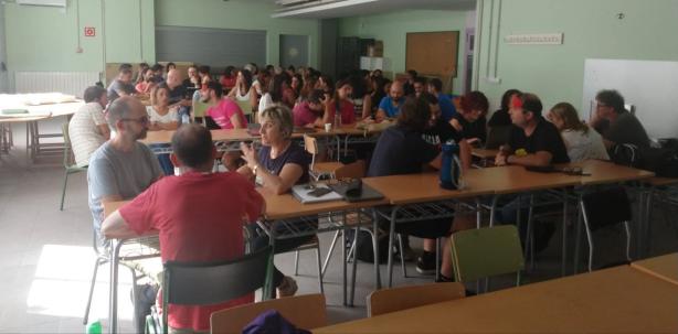 Construïm Escoles Violeta