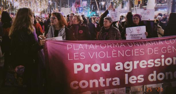 40.000 clams contra les violències masclistes i racistes