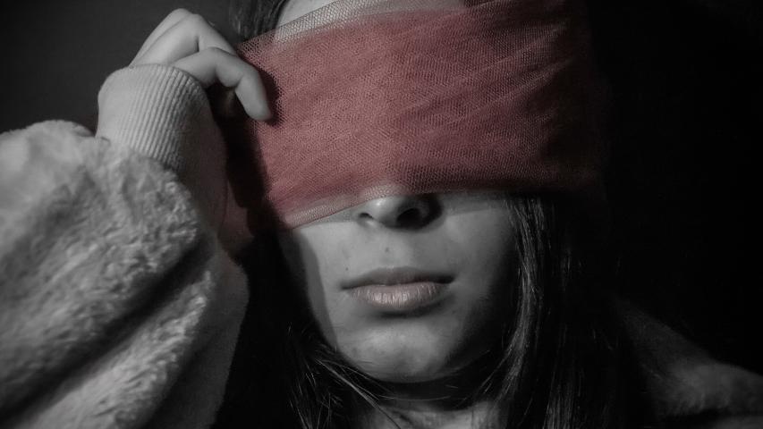 1- La Ceguera. 3r Premi: Stefany Olivares, Mariona Lozano i Blanca Rodríguez, amb l’obra: "Empodera’t" i la sèrie de 3 fotografies anomenades "La ceguera, El despertar, La lluita"