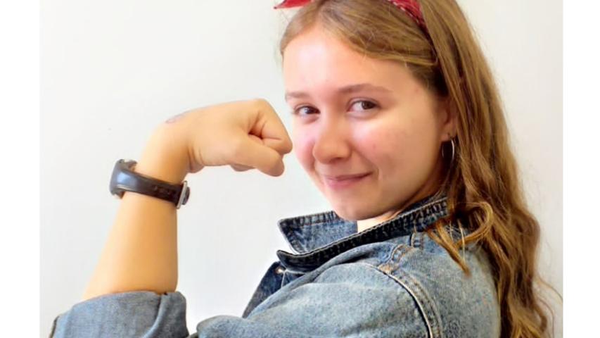 2- Força del passa, feminisme del futur. Georgina Vera i Dency Selena Castañeda de l'Institut Ronda de Lleida. 1r premi de 12 a 17 anys