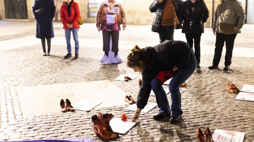 Sabates vermelles contra els feminicidis